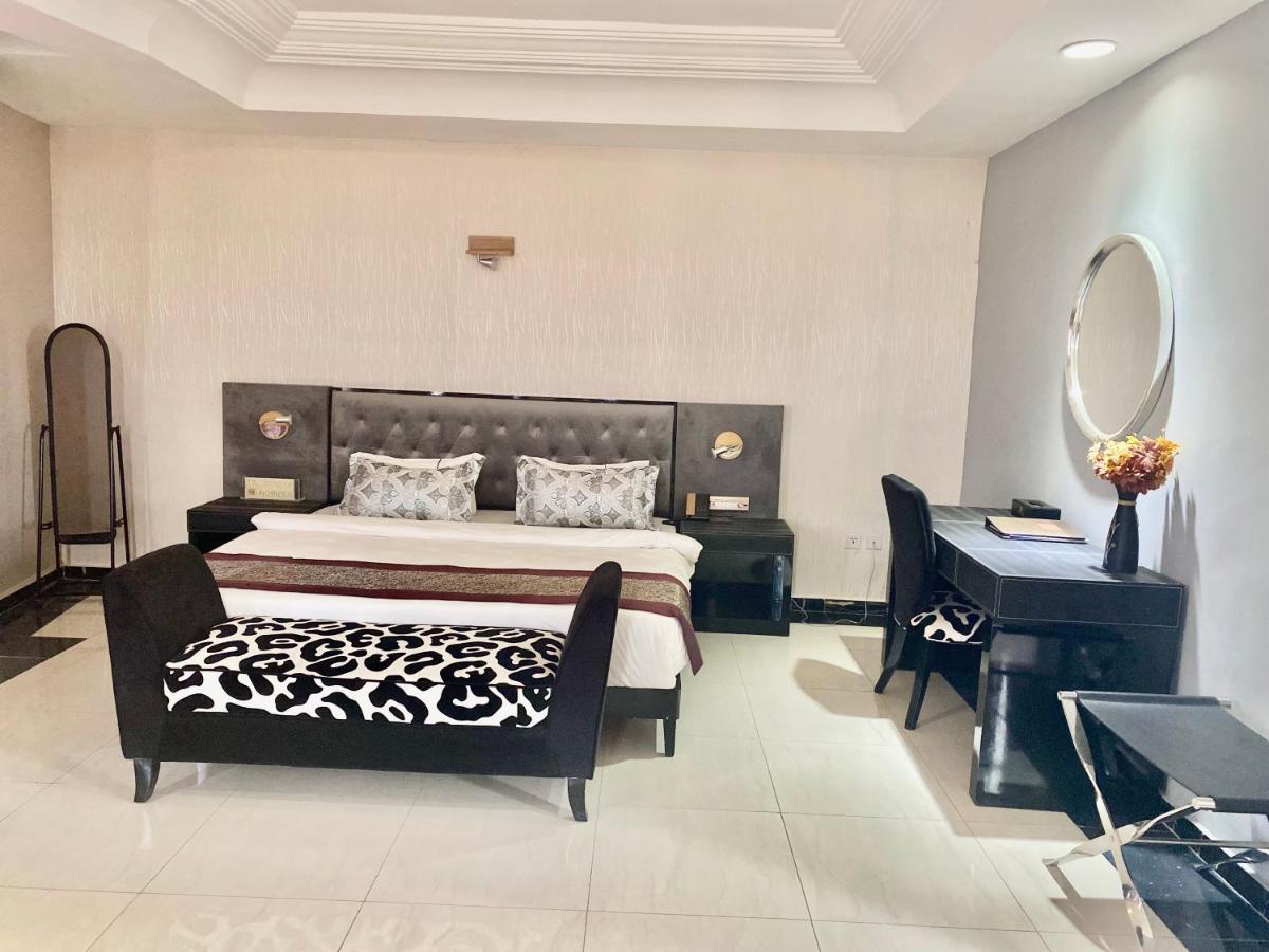 Sun Beach Hotel Котону Экстерьер фото