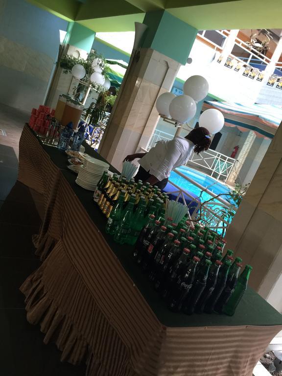 Sun Beach Hotel Котону Экстерьер фото