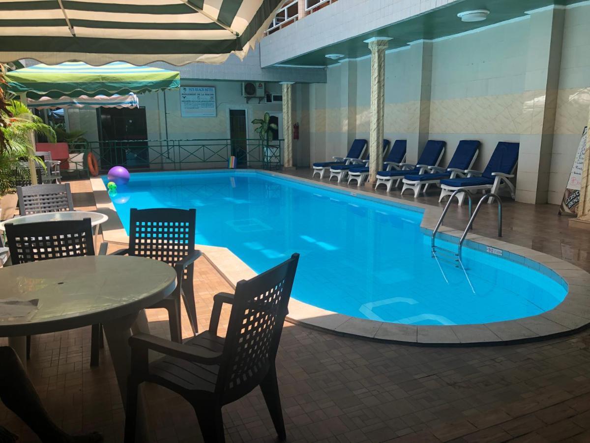 Sun Beach Hotel Котону Экстерьер фото